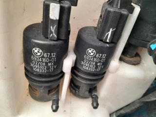 bontott BMW X5 Ablakmosó Tartály