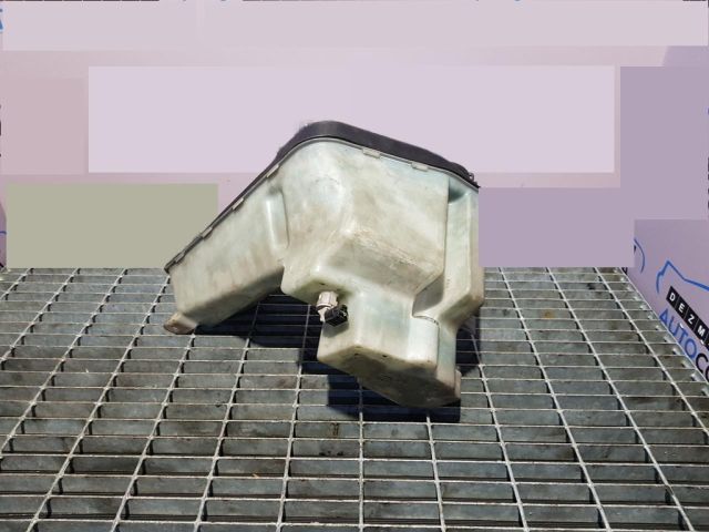 bontott BMW X5 Ablakmosó Tartály