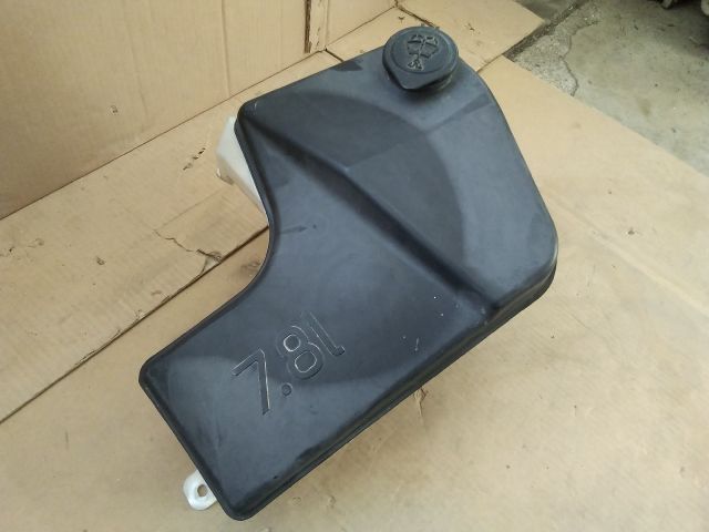 bontott BMW X5 Ablakmosó Tartály