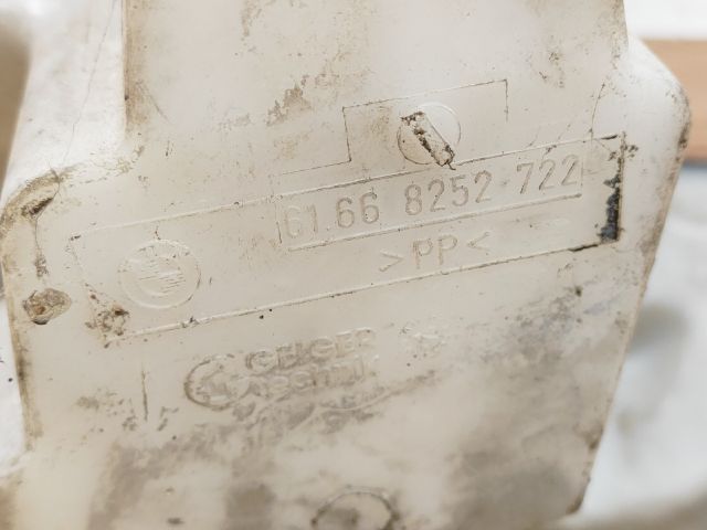 bontott BMW X5 Ablakmosó Tartály