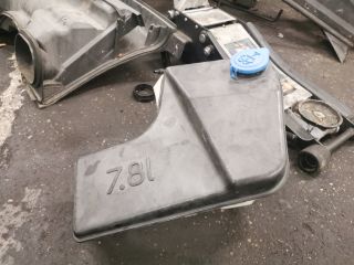 bontott BMW X5 Ablakmosó Tartály