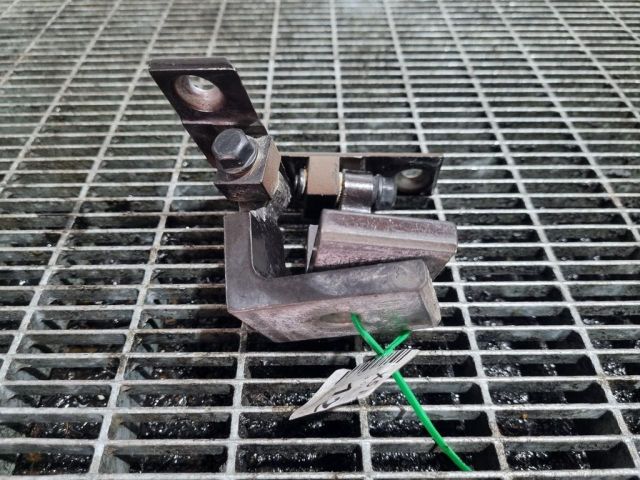 bontott BMW X5 Ajtó Zsanér (Pozíciófüggetlen)