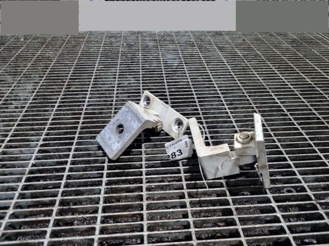 bontott BMW X5 Ajtó Zsanér (Pozíciófüggetlen)