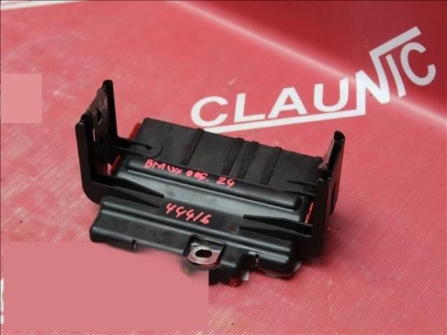 bontott BMW X5 Akkumulátor Vezérlő Panel