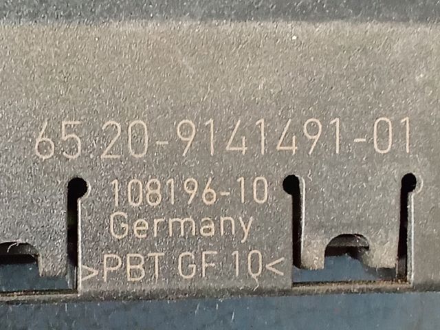 bontott BMW X5 Antenna Erősítő