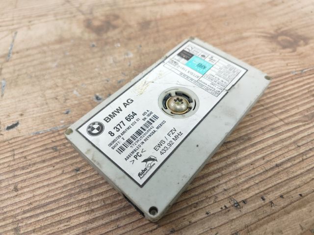 bontott BMW X5 Antenna Erősítő