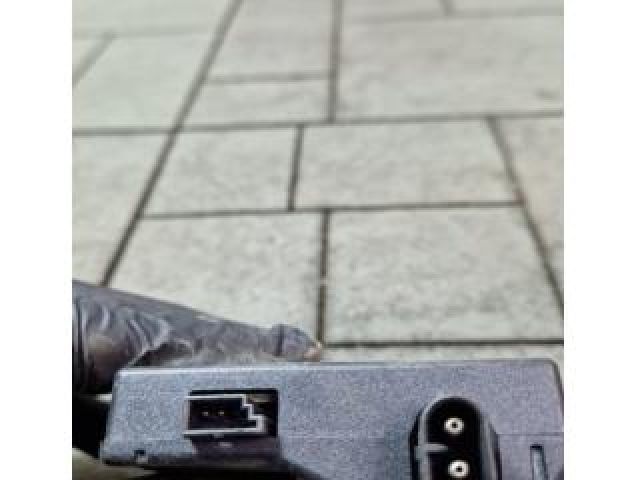 bontott BMW X5 Antenna Erősítő