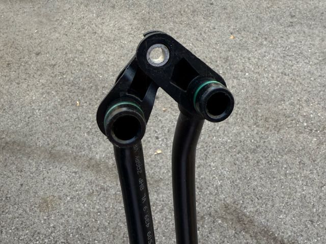 bontott BMW X5 Automata Váltó Olaj Cső