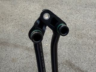 bontott BMW X5 Automata Váltó Olaj Cső