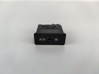 bontott BMW X5 AUX Csatlakozó