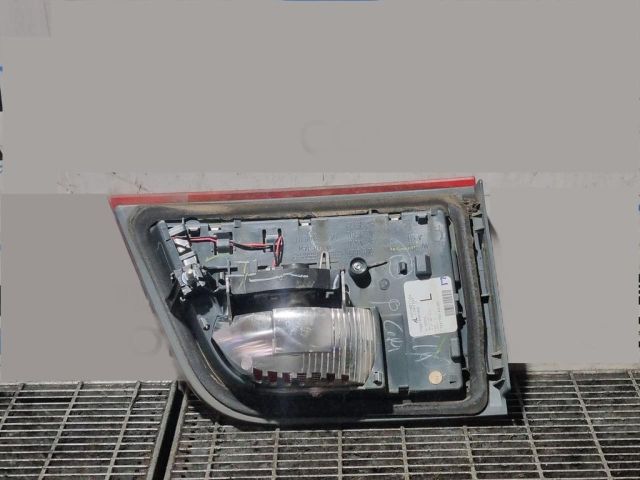 bontott BMW X5 Bal Belső Hátsó Lámpa