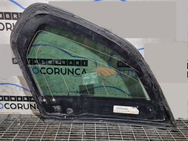 bontott BMW X5 Bal C Oszlop Oldalablak Üveg