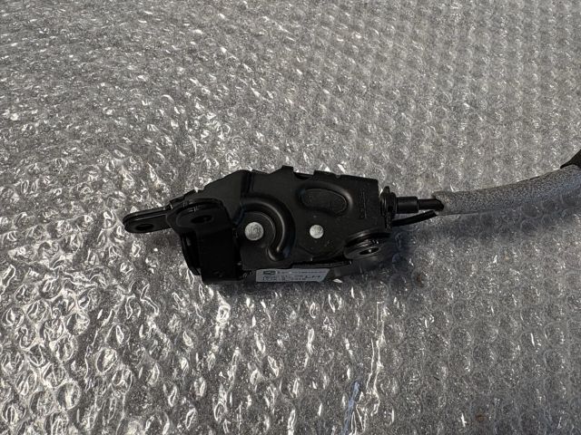 bontott BMW X5 Bal Csomagtérajtó Zárszerkezet