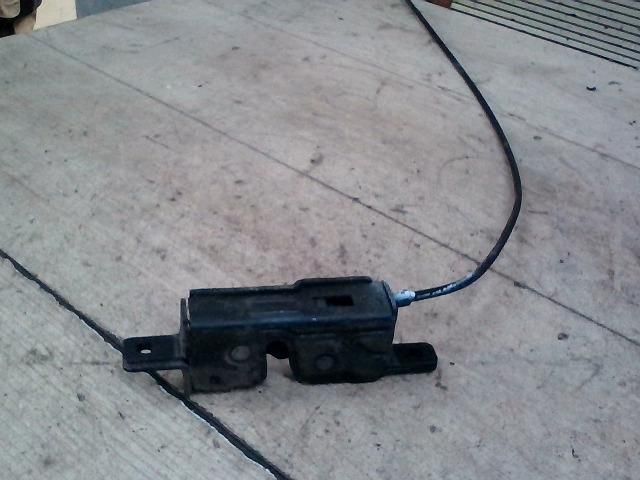 bontott BMW X5 Bal Csomagtérajtó Zárszerkezet