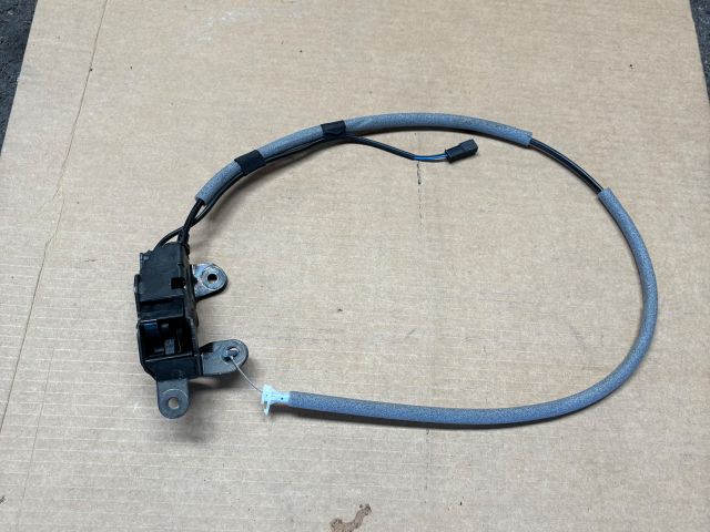 bontott BMW X5 Bal Csomagtérajtó Zárszerkezet