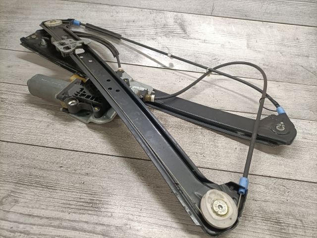 bontott BMW X5 Bal első Ablakemelő Szerkezet (Elektromos)