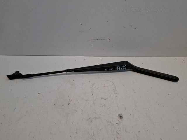 bontott BMW X5 Bal első Ablaktörlő Kar