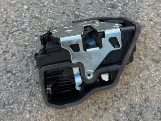 bontott BMW X5 Bal első Ajtózár