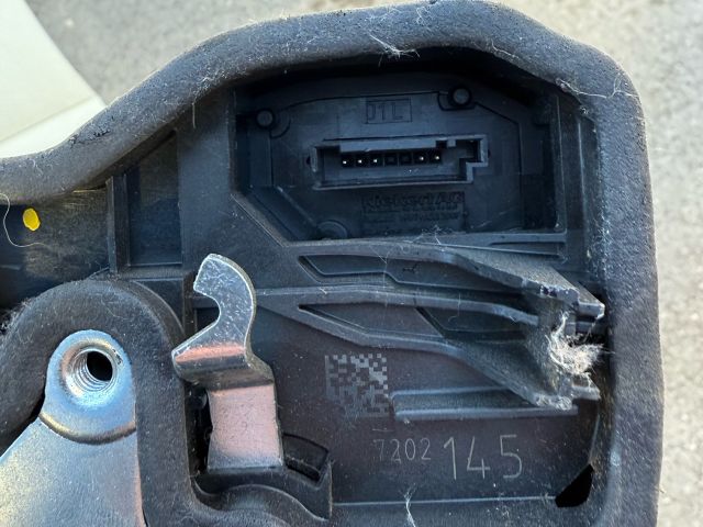 bontott BMW X5 Bal első Ajtózár