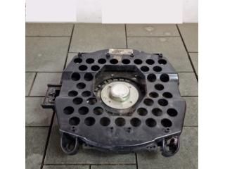 bontott BMW X5 Bal első Hangszóró