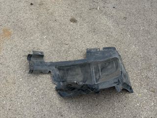 bontott BMW X5 Bal első Hátsó Dobbetét (Kerékjárati, Műanyag)