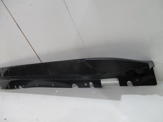 bontott BMW X5 Bal első Küszöb Díszléc