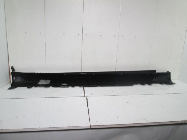 bontott BMW X5 Bal első Küszöb Díszléc