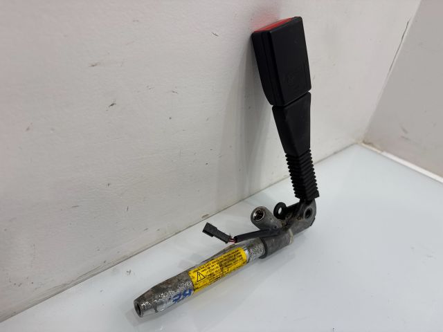 bontott BMW X5 Bal első Övfeszítő