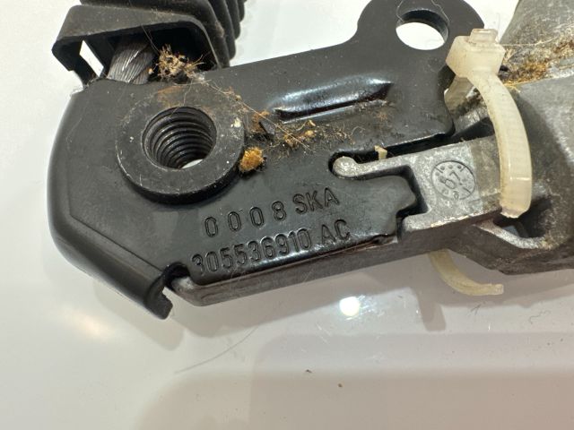 bontott BMW X5 Bal első Övfeszítő