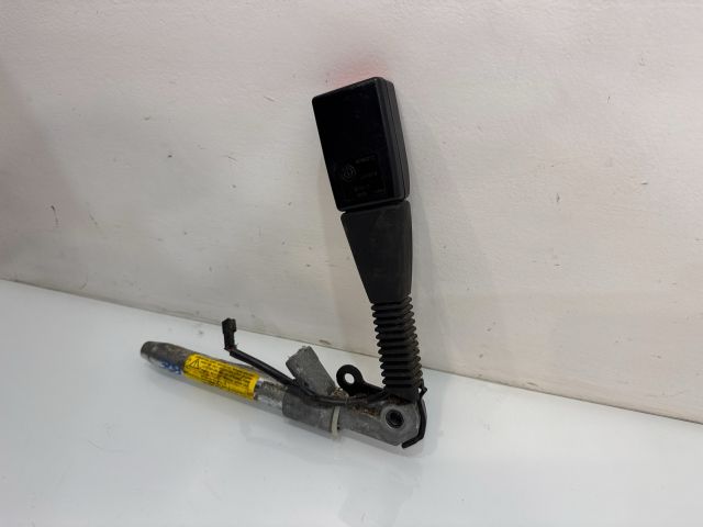 bontott BMW X5 Bal első Övfeszítő