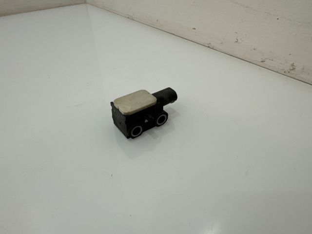 bontott BMW X5 Bal első Ütközés Érzékelő (Homlokfalon)