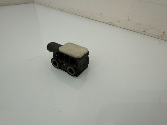 bontott BMW X5 Bal első Ütközés Érzékelő (Homlokfalon)