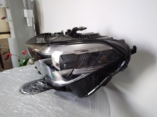 bontott BMW X5 Bal Fényszóró