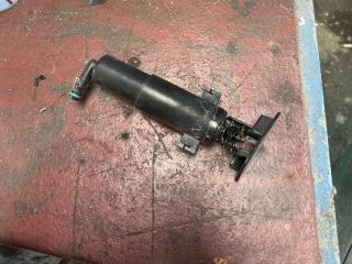 bontott BMW X5 Bal Fényszórómosó Fúvóka