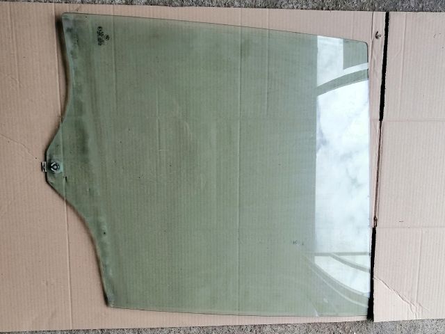 bontott BMW X5 Bal hátsó Ablak