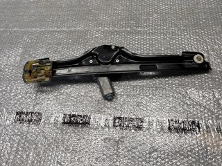 bontott BMW X5 Bal hátsó Ablakemelő Szerkezet (Elektromos)