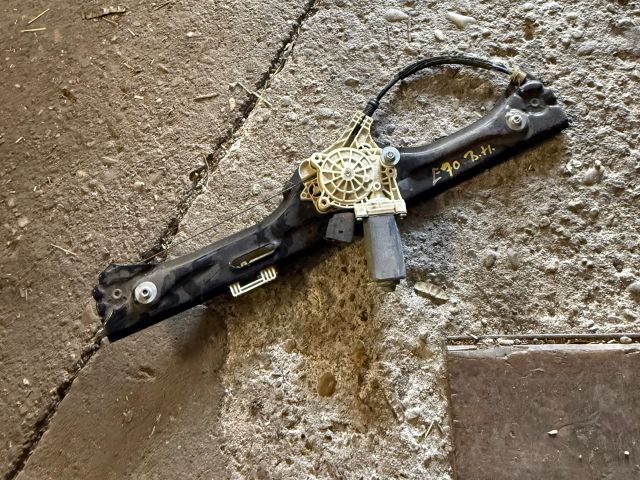 bontott BMW X5 Bal hátsó Ablakemelő Szerkezet (Elektromos)