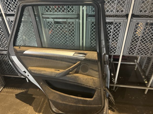 bontott BMW X5 Bal hátsó Ajtó (Részeivel)