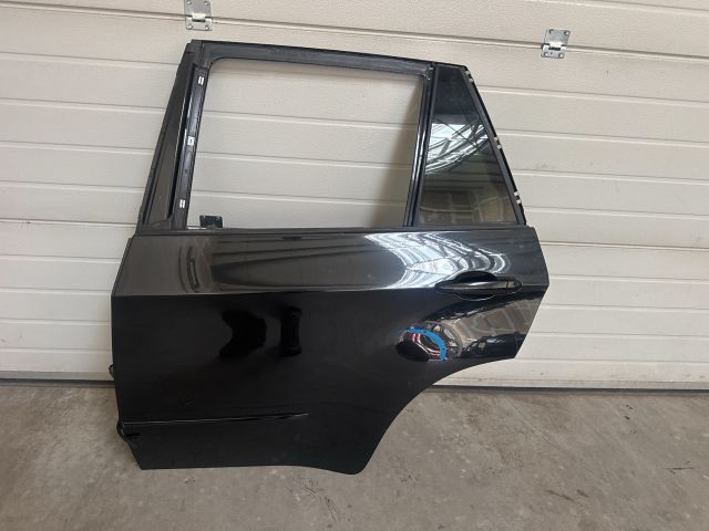 bontott BMW X5 Bal hátsó Ajtó (Üres lemez)