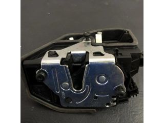 bontott BMW X5 Bal hátsó Ajtózár