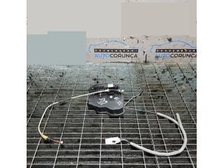 bontott BMW X5 Bal hátsó Ajtózár