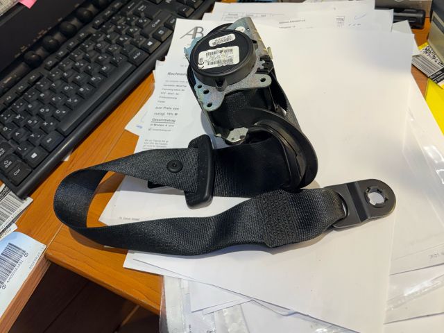 bontott BMW X5 Bal hátsó Biztonsági Öv