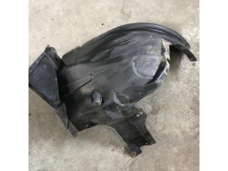 bontott BMW X5 Bal hátsó Dobbetét (Kerékjárati, Műanyag)