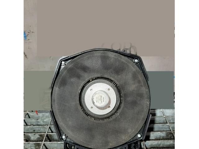 bontott BMW X5 Bal hátsó Hangszóró