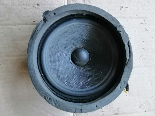 bontott BMW X5 Bal hátsó Hangszóró