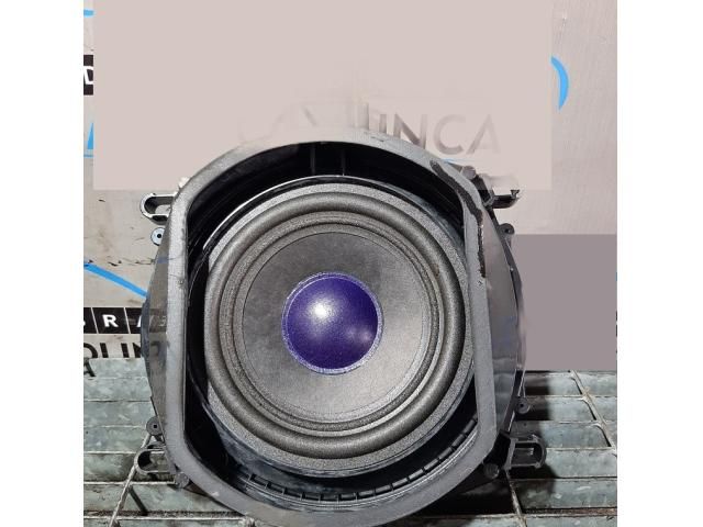 bontott BMW X5 Bal hátsó Hangszóró