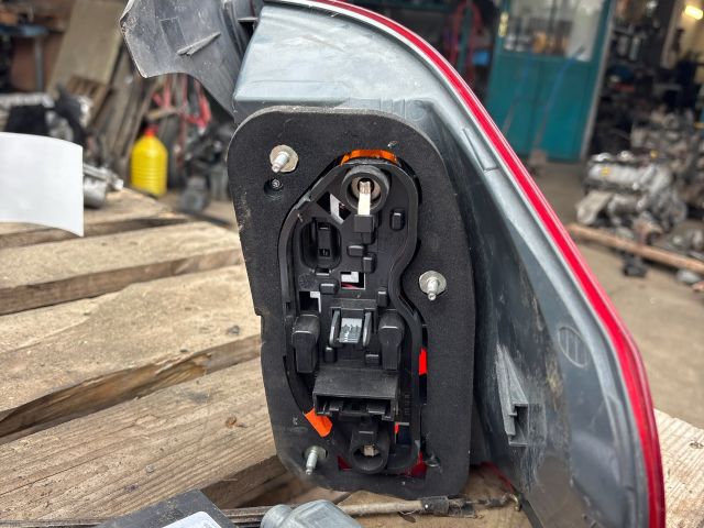 bontott BMW X5 Bal Hátsó Lámpa