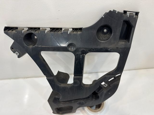 bontott BMW X5 Bal hátsó Oldal Lökhárító Tartó (Műanyag)