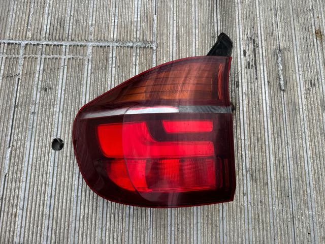 bontott BMW X5 Bal Külső Hátsó Lámpa