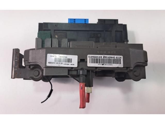 bontott BMW X5 Biztosítéktábla Utastér